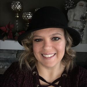 Meet your Posher, Katrina